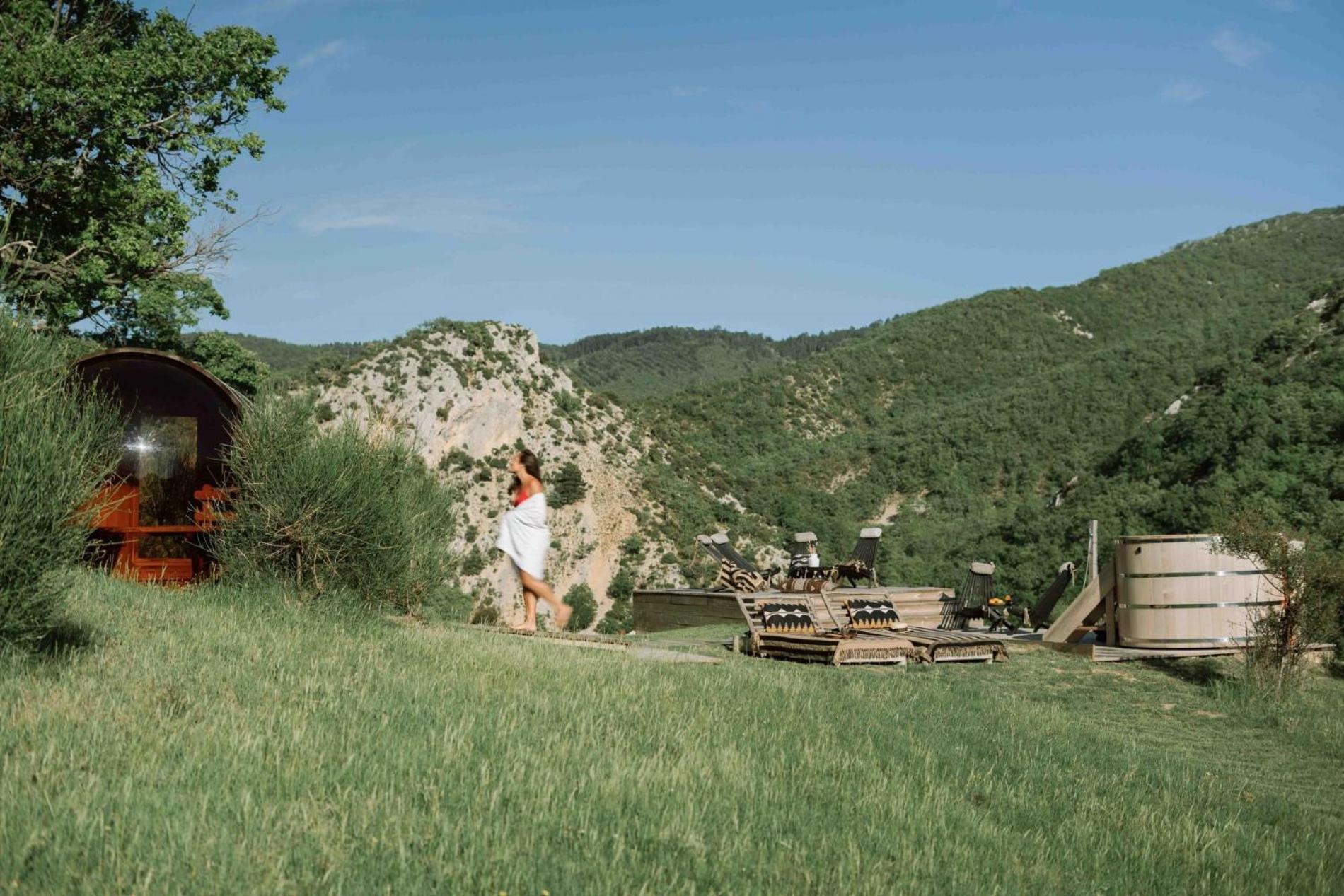 Le Domaine Du Castellas Sivergues Exterior foto